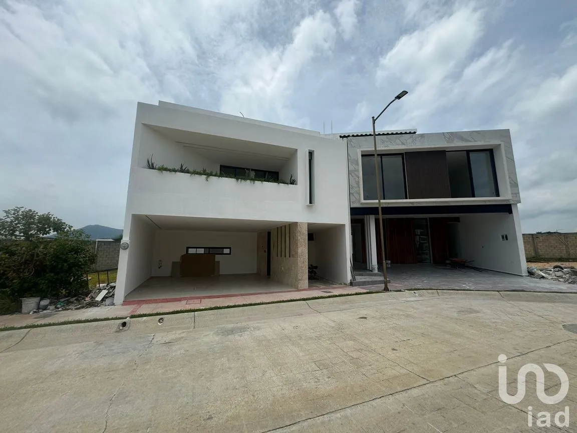 Casa en Venta en Joyas del Campestre, Tuxtla Gutiérrez, Chiapas | NEX-219855 | iad México | Foto 1 de 12