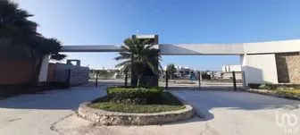 NEX-251467 - Casa en Venta, con 3 recamaras, con 3 baños, con 237 m2 de construcción.