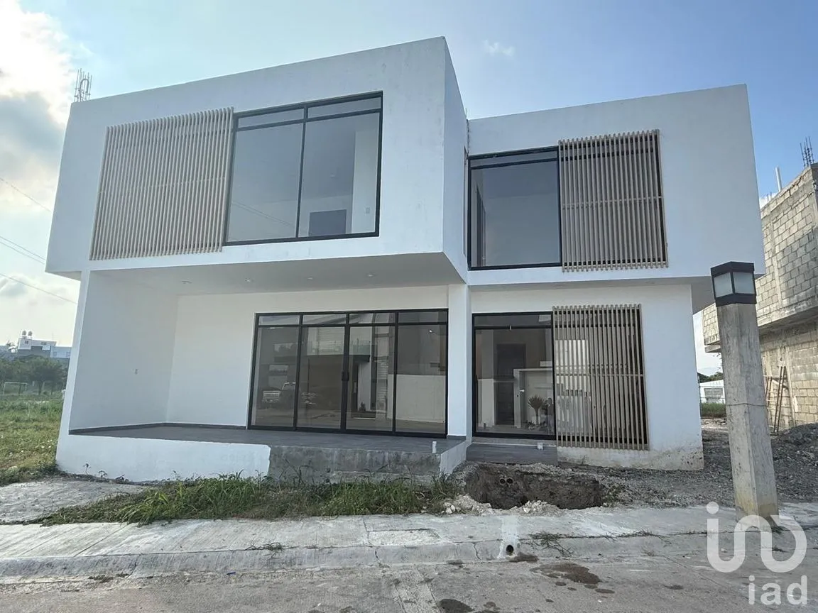 Casa en Venta en Campestre Arenal, Tuxtla Gutiérrez, Chiapas | NEX-262602 | iad México | Foto 1 de 18