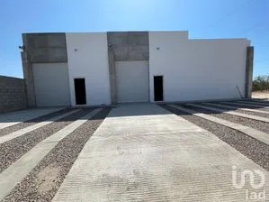 NEX-253051 - Bodega en Renta, con 1 recamara, con 134 m2 de construcción.