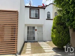 NEX-254316 - Casa en Renta, con 2 recamaras, con 1 baño, con 90 m2 de construcción en Jardines de Santa Rosa, CP 72495, Puebla.