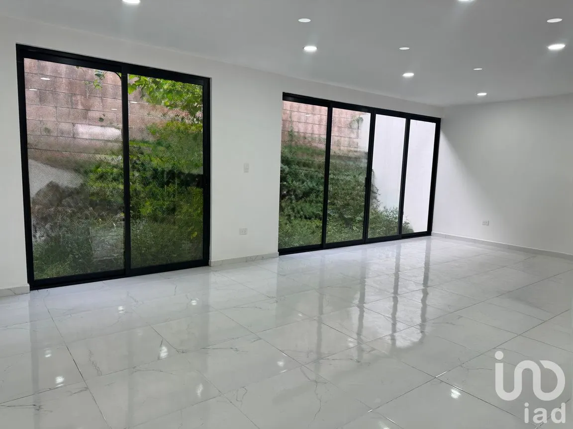 Casa en Venta en Santiago Momoxpan, San Pedro Cholula, Puebla | NEX-258550 | iad México | Foto 2 de 14