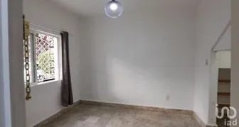 NEX-253906 - Casa en Renta, con 3 recamaras, con 3 baños, con 150 m2 de construcción en Roma Norte, CP 06700, Ciudad de México.