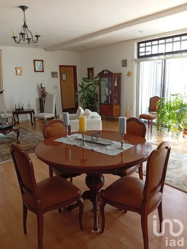 Casa en Venta en Residencial las Trojes, Corregidora, Querétaro | NEX-290190 | iad México | Foto 3 de 15