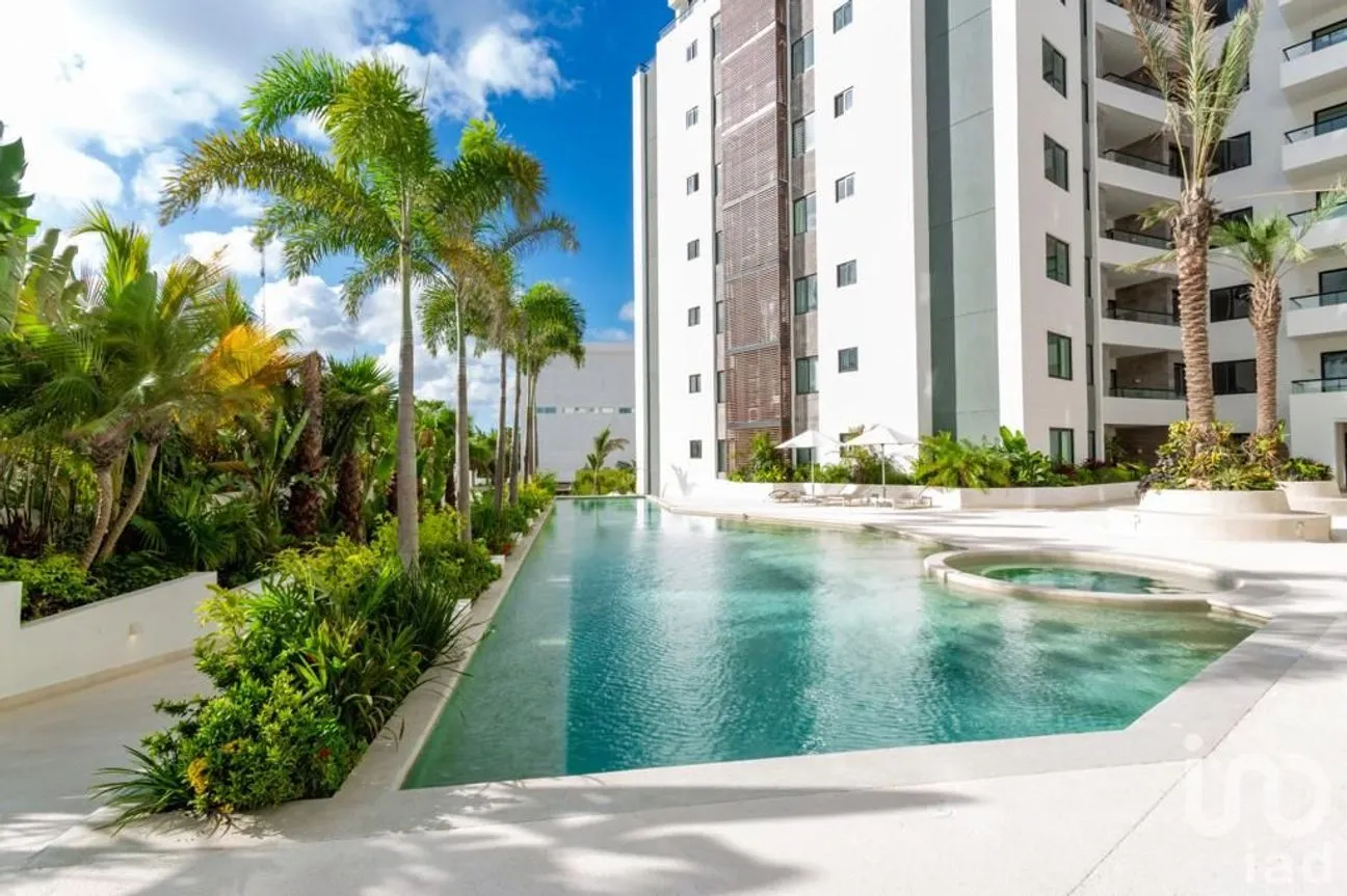 Departamento en Venta en Residencial Cumbres, Benito Juárez, Quintana Roo | NEX-245832 | iad México | Foto 2 de 11