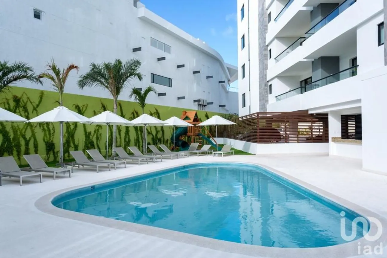 Departamento en Venta en Residencial Cumbres, Benito Juárez, Quintana Roo | NEX-245832 | iad México | Foto 1 de 11