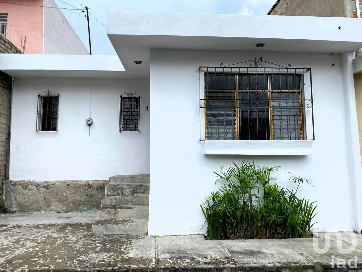 Casa en Venta en Unidad Obrera, Tepic, Nayarit | NEX-259278 | iad México | Foto 1 de 16