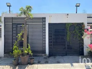 NEX-293699 - Casa en Venta, con 2 recamaras, con 1 baño, con 90 m2 de construcción en Senderos del Monte, CP 63023, Nayarit.