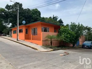 NEX-218363 - Casa en Venta, con 3 recamaras, con 1 baño, con 87 m2 de construcción en Lindavista, CP 95870, Veracruz de Ignacio de la Llave.