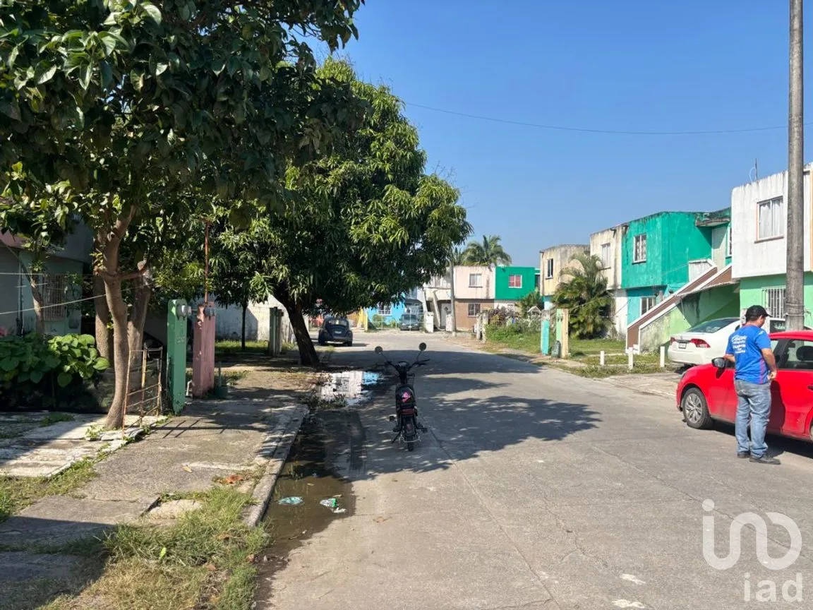 Casa en Venta en Lagos de Puente Moreno, Medellín de Bravo, Veracruz de Ignacio de la Llave | NEX-278404 | iad México | Foto 3 de 11