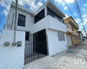 NEX-160729 - Casa en Renta, con 7 recamaras, con 4 baños, con 200 m2 de construcción en Supermanzana 92, CP 77516, Quintana Roo.