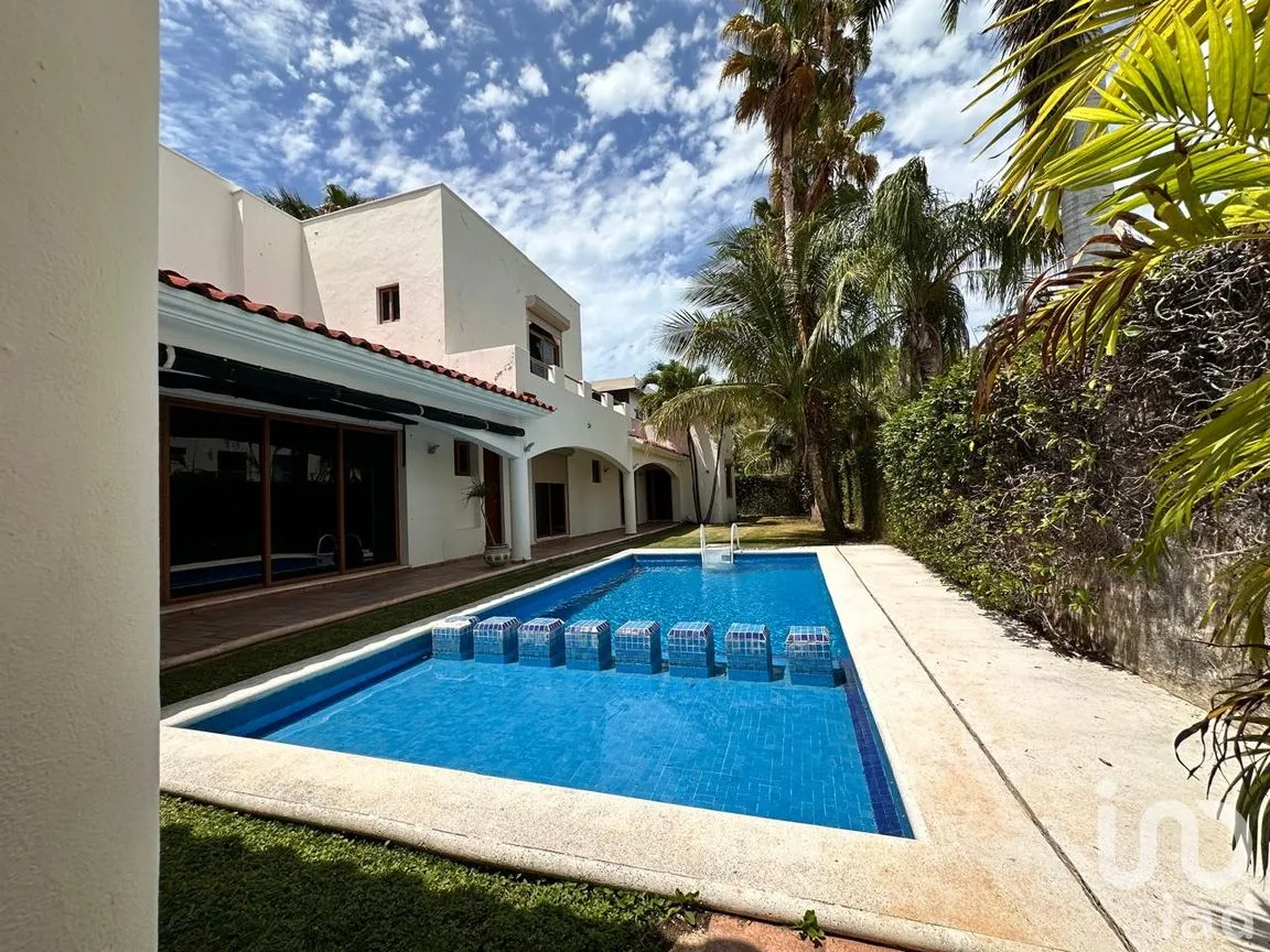 Casa en Venta en Residencial Villa Magna, Benito Juárez, Quintana Roo | NEX-262434 | iad México | Foto 4 de 19