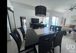 NEX-294178 - Departamento en Venta, con 3 recamaras, con 3 baños, con 185 m2 de construcción en Supermanzana 8, CP 77504, Quintana Roo.