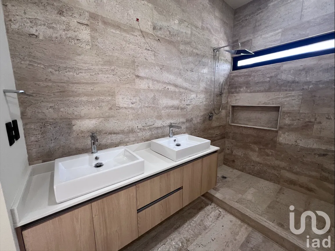 Casa en Venta en Vía Cumbres Residencial, Benito Juárez, Quintana Roo | NEX-299644 | iad México | Foto 10 de 20