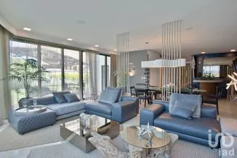 NEX-48599 - Departamento en Venta, con 3 recamaras, con 2 baños, con 230 m2 de construcción.
