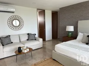 NEX-52423 - Departamento en Venta, con 3 recamaras, con 2 baños, con 196 m2 de construcción.