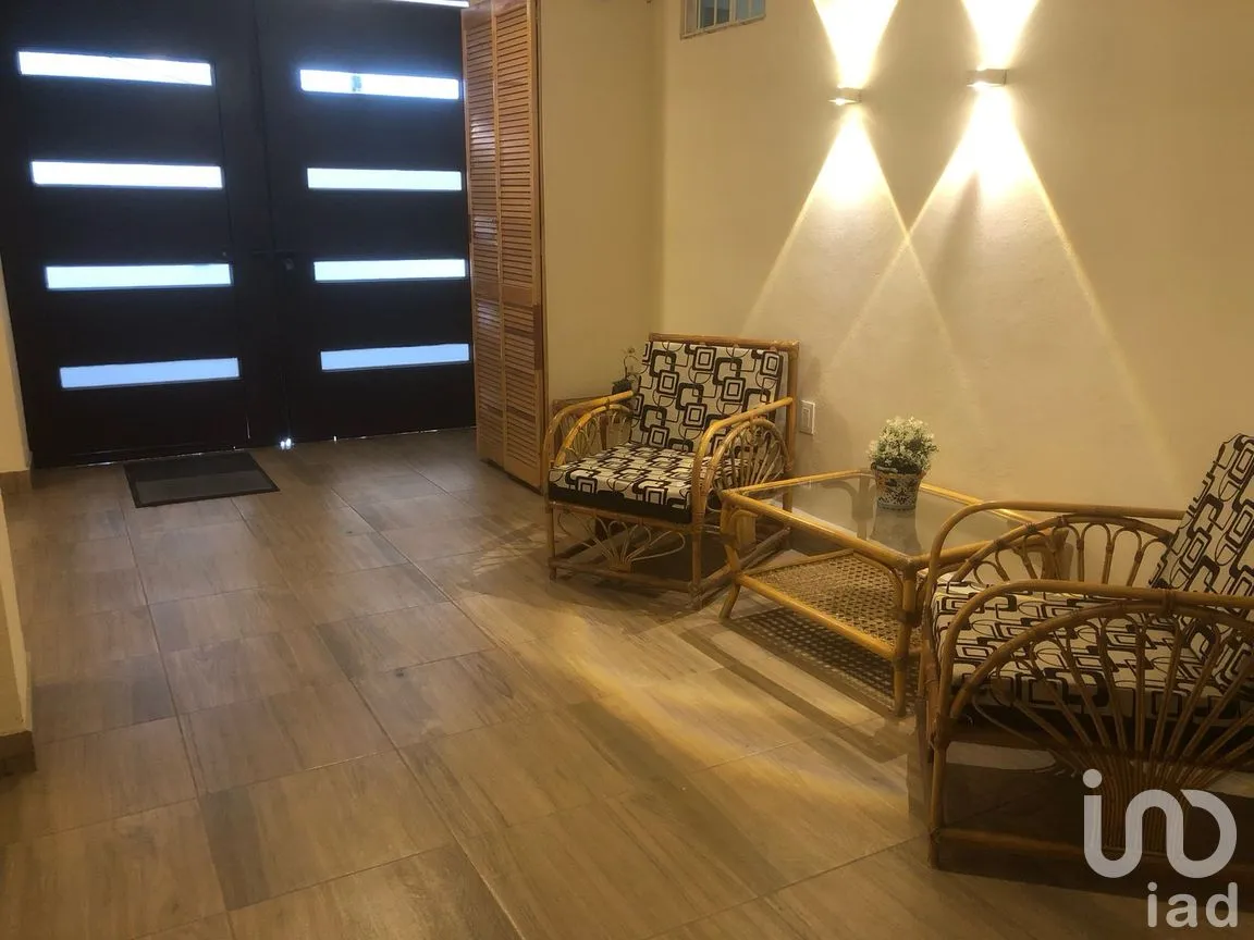 Casa en Venta en Oxtopulco Universidad, Coyoacán, Ciudad de México | NEX-243341 | iad México | Foto 2 de 41