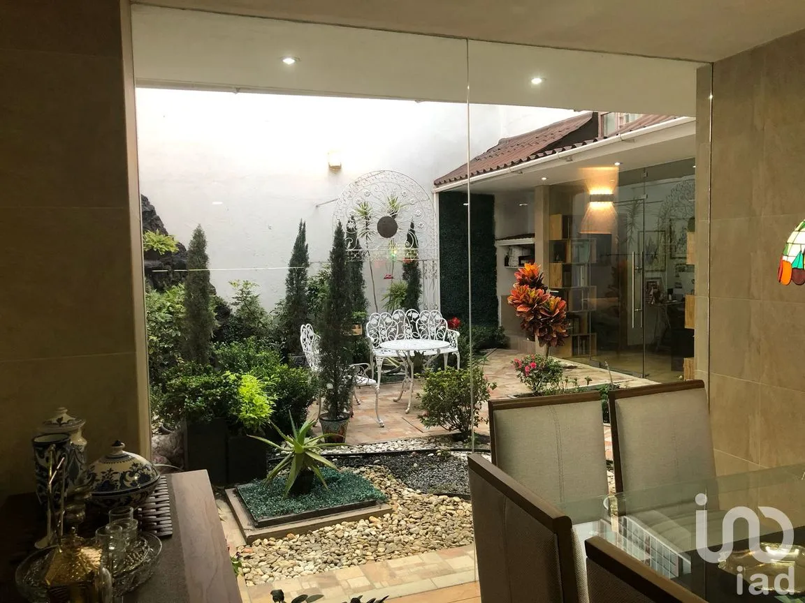 Casa en Venta en Oxtopulco Universidad, Coyoacán, Ciudad de México | NEX-243341 | iad México | Foto 1 de 41