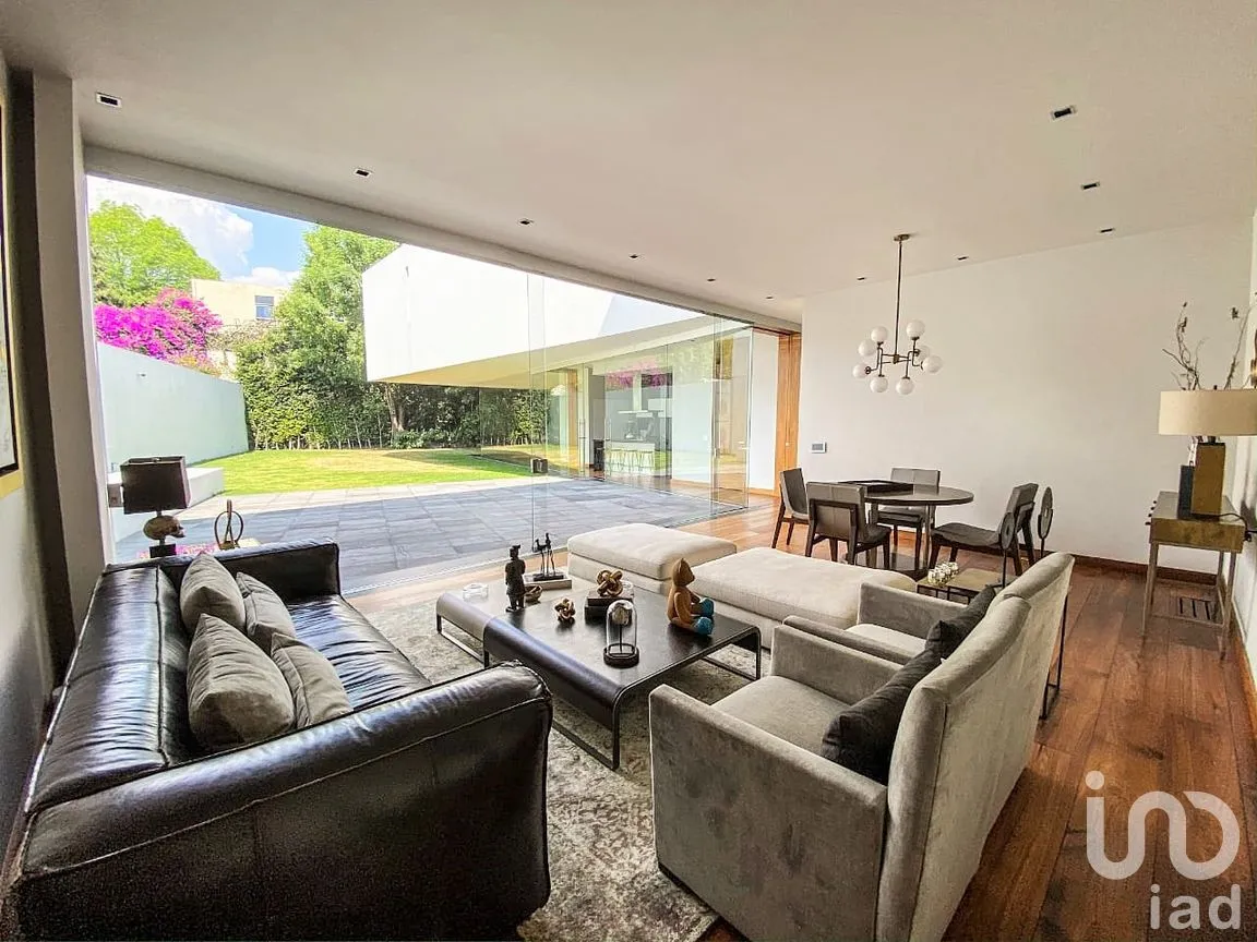 Casa en Venta en Jardines del Pedregal, Álvaro Obregón, Ciudad de México | NEX-248152 | iad México | Foto 8 de 35