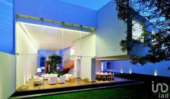NEX-248152 - Casa en Venta, con 4 recamaras, con 3 baños, con 1275 m2 de construcción.