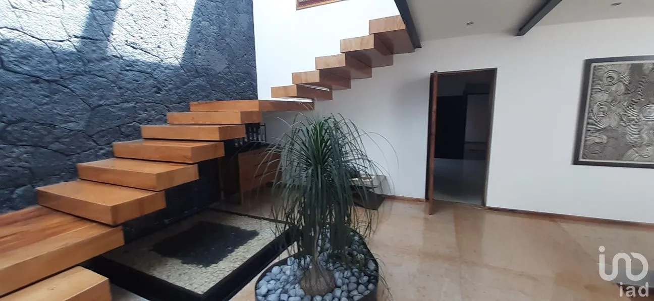 Casa en Venta en Jardines del Pedregal, Álvaro Obregón, Ciudad de México | NEX-259764 | iad México | Foto 4 de 11