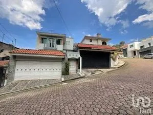NEX-221803 - Casa en Venta, con 4 recamaras, con 4 baños, con 306 m2 de construcción en Don Vasco, CP 60110, Michoacán de Ocampo.