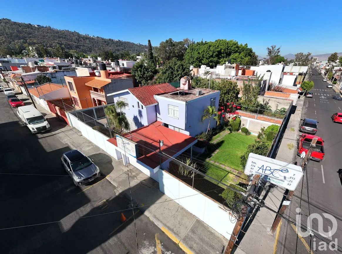 Casa en Venta en Nueva Chapultepec, Morelia, Michoacán de Ocampo | NEX-245477 | iad México | Foto 1 de 17