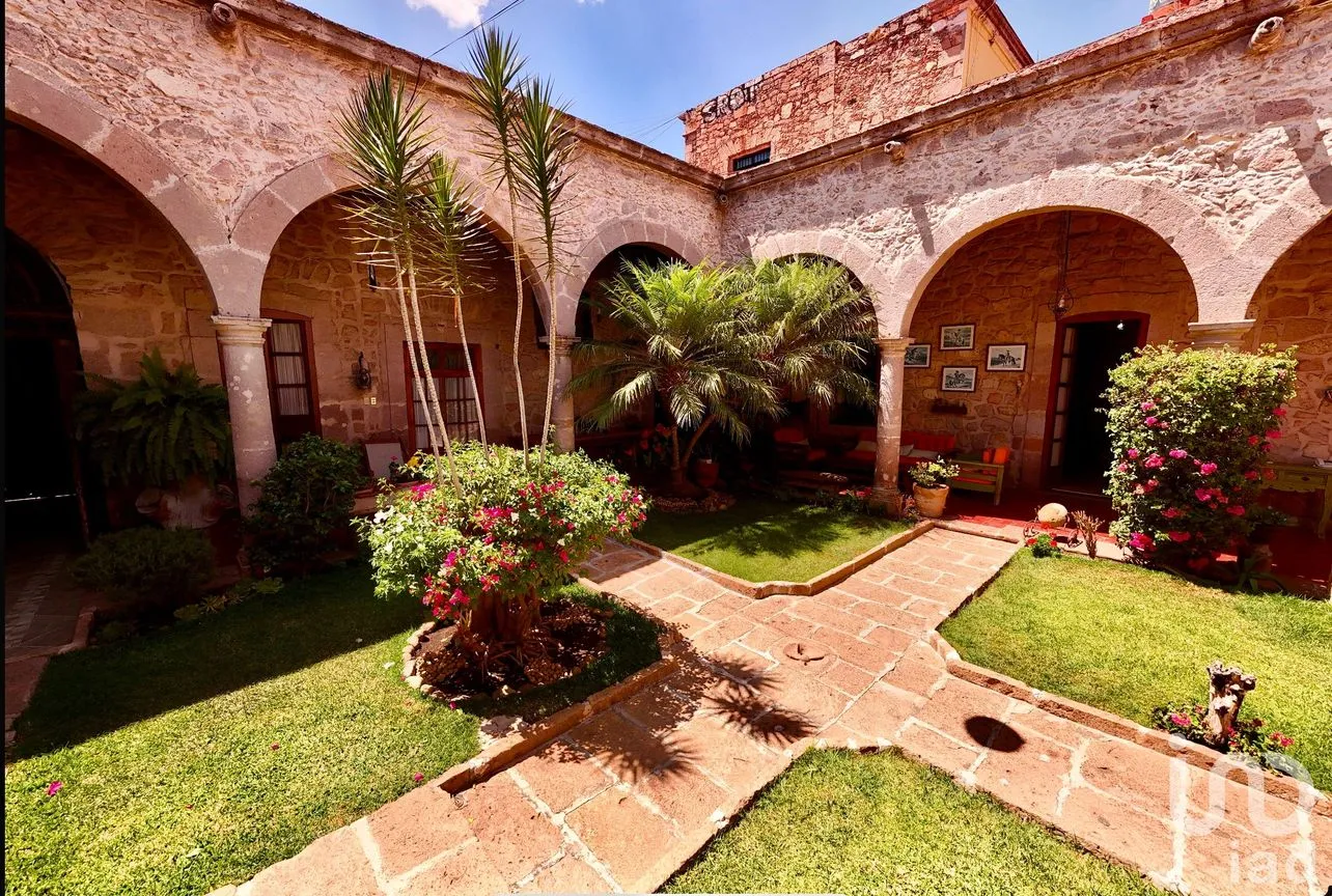 Casa en Venta en Centro Histórico, Morelia, Michoacán de Ocampo | NEX-246791 | iad México | Foto 4 de 24