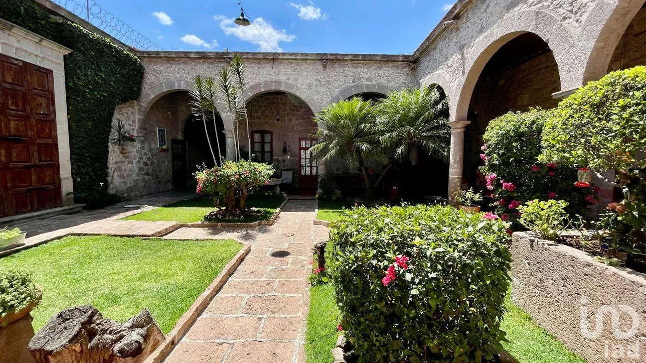 Casa en Venta en Centro Histórico, Morelia, Michoacán de Ocampo | NEX-246791 | iad México | Foto 1 de 24