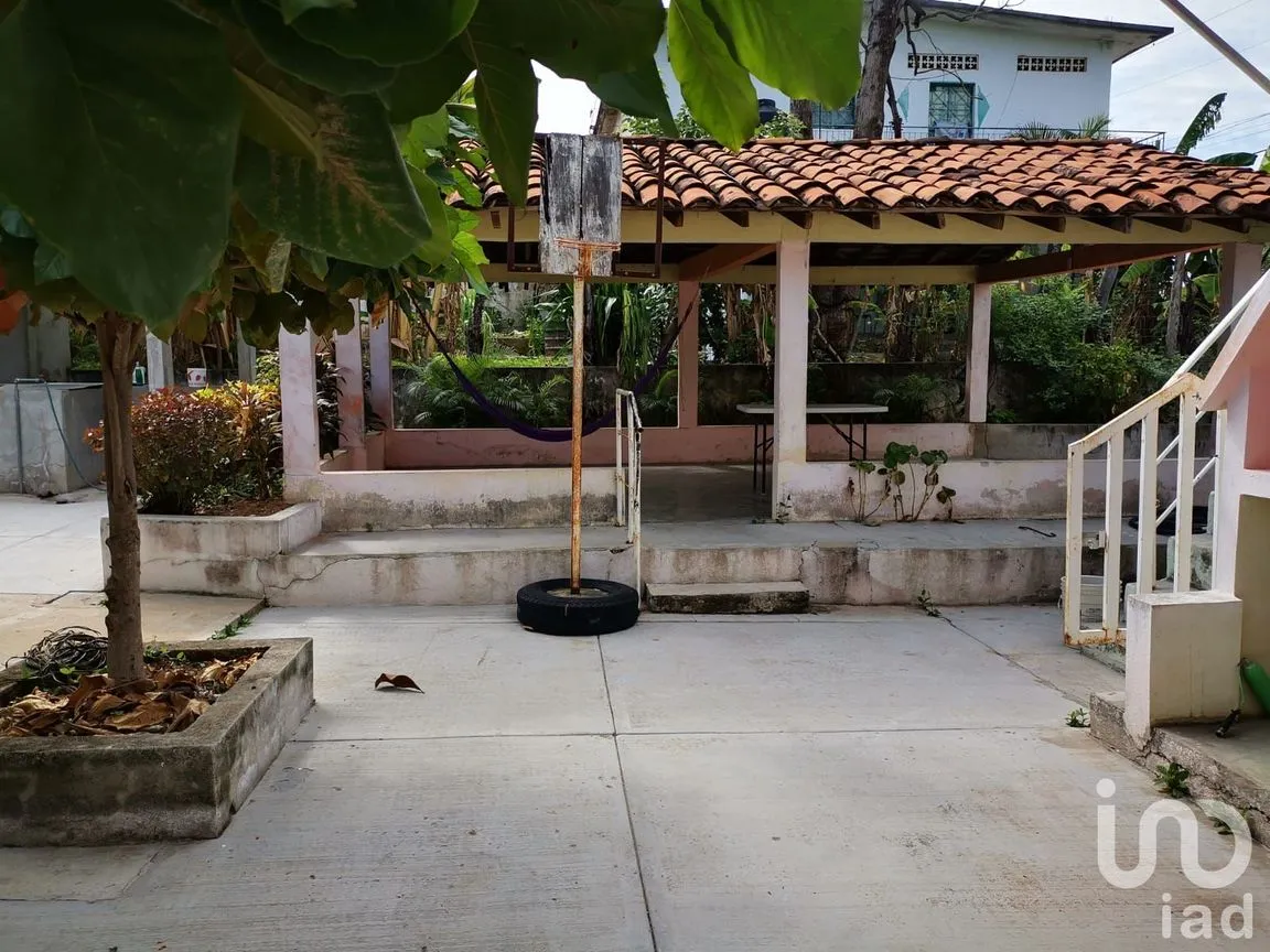 Casa en Venta en Cuajicuinalpa Centro, Cuajinicuilapa, Guerrero | NEX-249684 | iad México | Foto 3 de 9