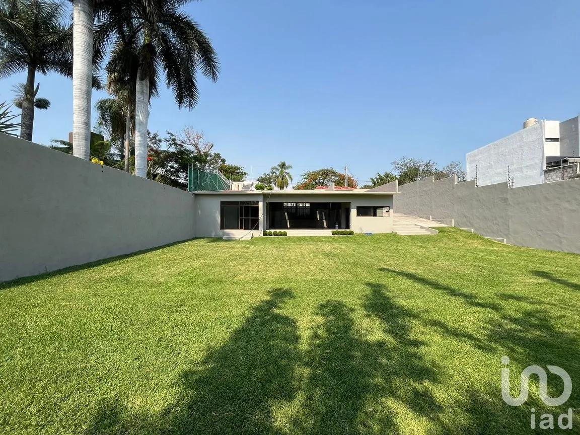 Casa en Venta en Pedregal de las Fuentes, Jiutepec, Morelos | NEX-262496 | iad México | Foto 3 de 21