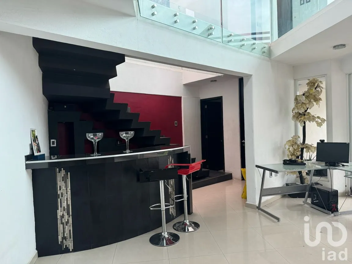 Casa en Venta en Acapatzingo, Cuernavaca, Morelos | NEX-263395 | iad México | Foto 3 de 12