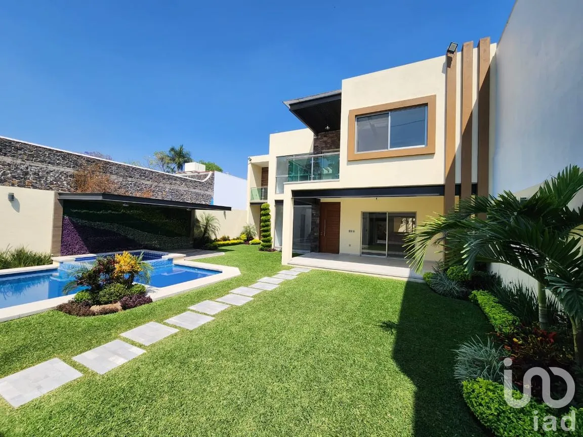 Casa en Venta en Vista Hermosa, Cuernavaca, Morelos | NEX-293322 | iad México | Foto 2 de 24