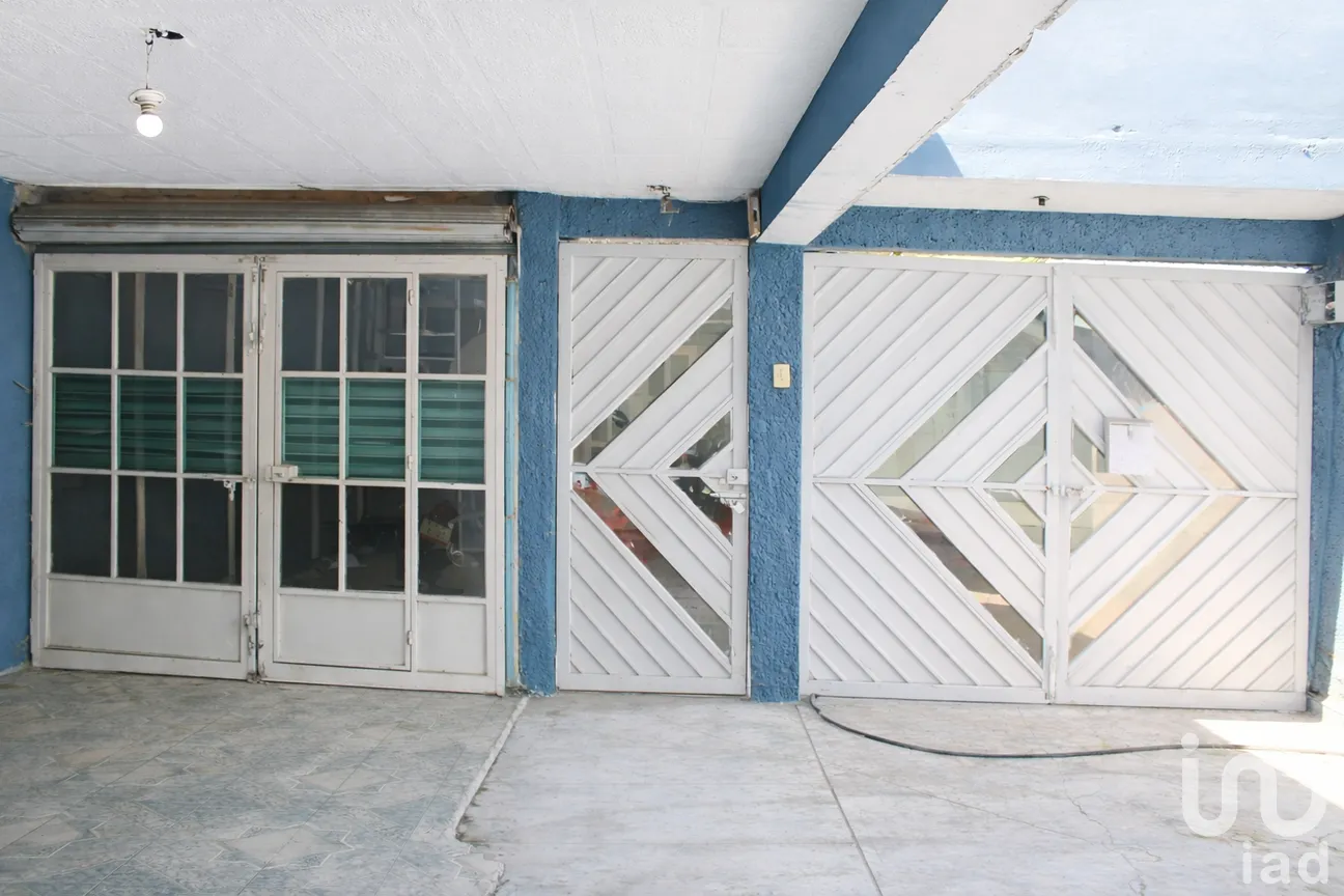 Casa en Venta en Jardines de Cerro Gordo, Ecatepec de Morelos, México | NEX-283797 | iad México | Foto 2 de 19