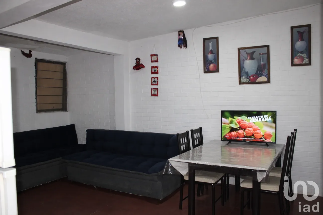 Casa en Venta en Venta de Carpio, Ecatepec de Morelos, México | NEX-295623 | iad México | Foto 2 de 14