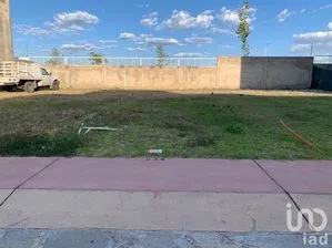 NEX-145832 - Terreno en Venta, con 3 recamaras, con 151 m2 de construcción en Solares, CP 45019, Jalisco.