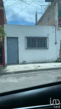 NEX-148143 - Bodega en Venta, con 3 recamaras, con 1 baño, con 175 m2 de construcción en Vicente Guerrero, CP 44860, Jalisco.