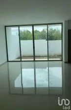 NEX-150309 - Casa en Renta, con 4 recamaras, con 4 baños, con 220 m2 de construcción en Solares, CP 45019, Jalisco.