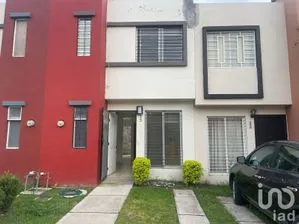 NEX-221875 - Casa en Venta, con 3 recamaras, con 2 baños, con 73 m2 de construcción en Amaranto Residencial, CP 45200, Jalisco.