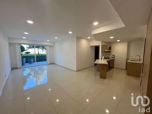 NEX-252618 - Departamento en Venta, con 3 recamaras, con 2 baños, con 131 m2 de construcción.