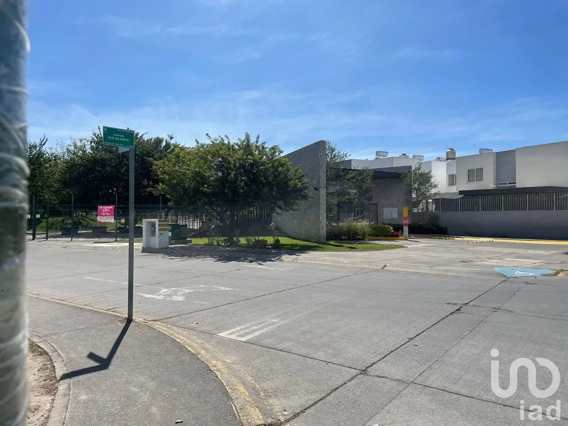 Casa en Venta en Parques de Tesistán, Zapopan, Jalisco | NEX-287794 | iad México | Foto 9 de 22