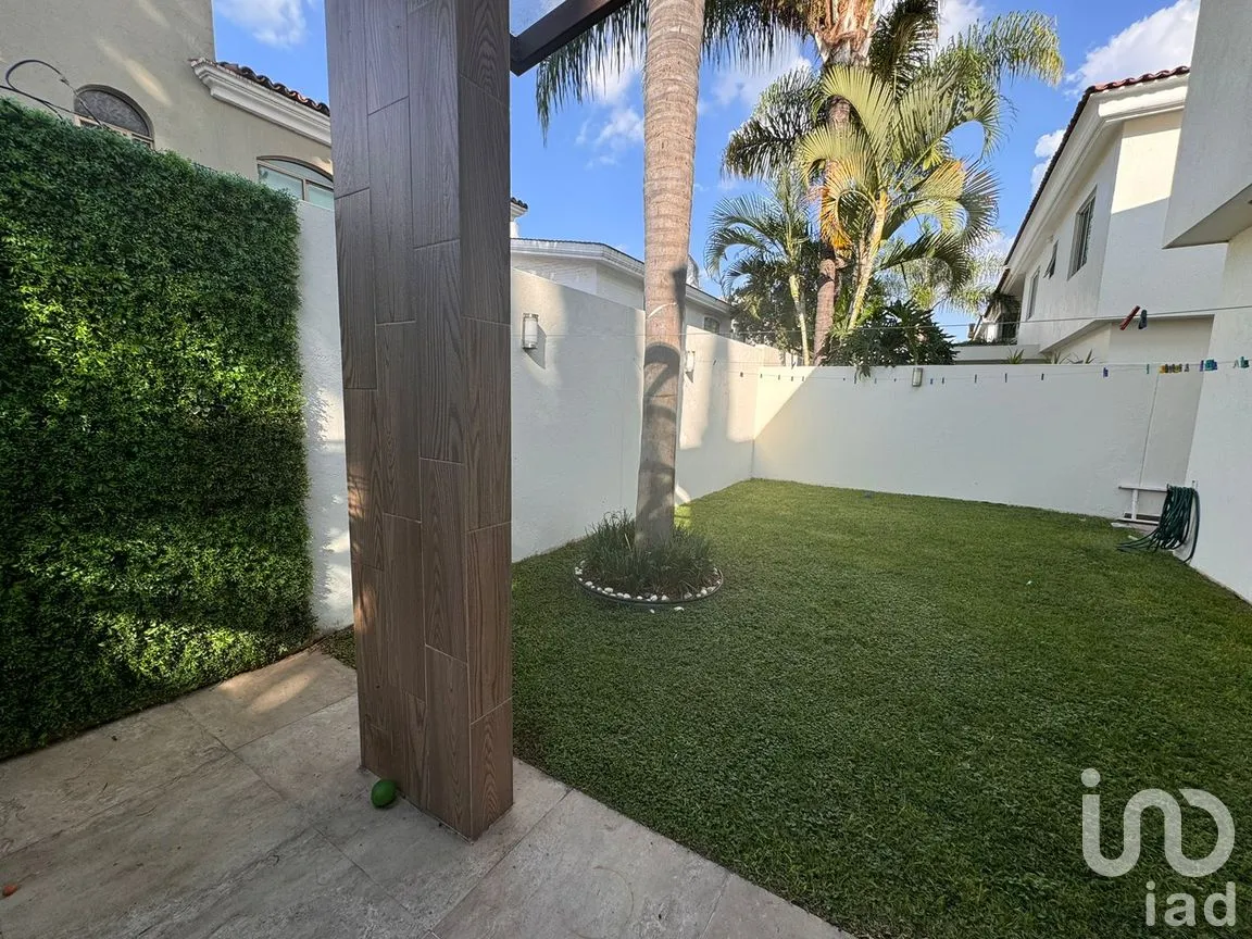Casa en Renta en Valle Real, Zapopan, Jalisco | NEX-290813 | iad México | Foto 1 de 27