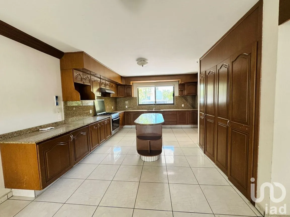 Casa en Venta en Valle Real, Zapopan, Jalisco | NEX-294397 | iad México | Foto 6 de 31
