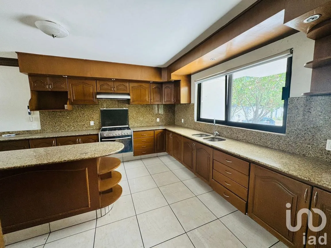 Casa en Venta en Valle Real, Zapopan, Jalisco | NEX-294397 | iad México | Foto 8 de 31