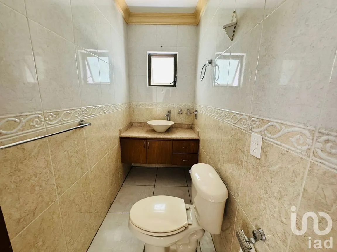 Casa en Venta en Valle Real, Zapopan, Jalisco | NEX-294397 | iad México | Foto 9 de 31