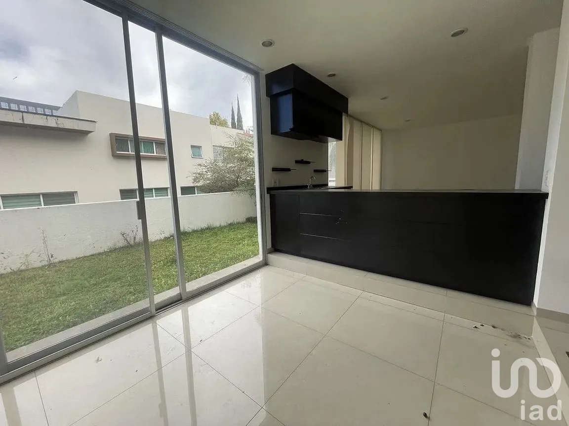 Casa en Venta en Valle Real, Zapopan, Jalisco | NEX-294842 | iad México | Foto 2 de 19