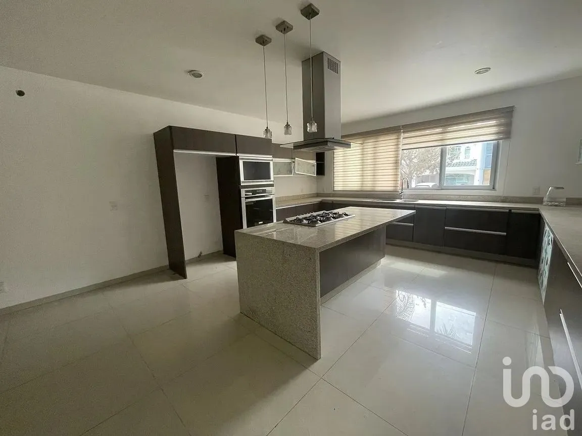 Casa en Venta en Valle Real, Zapopan, Jalisco | NEX-294842 | iad México | Foto 6 de 19