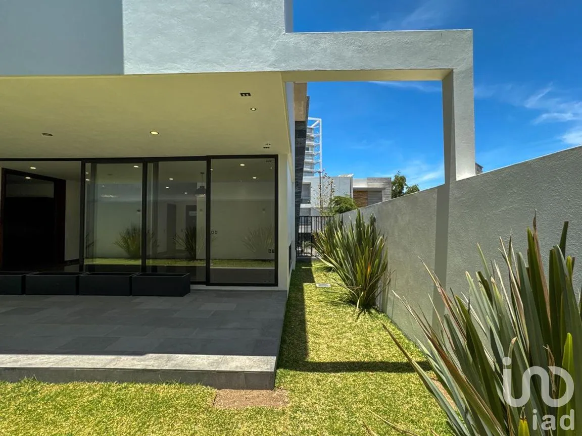 Casa en Venta en Valle Real, Zapopan, Jalisco | NEX-297307 | iad México | Foto 6 de 18