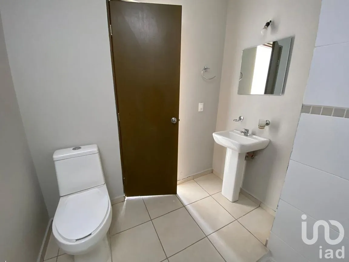 Casa en Venta en Parques de Tesistán, Zapopan, Jalisco | NEX-301673 | iad México | Foto 6 de 28