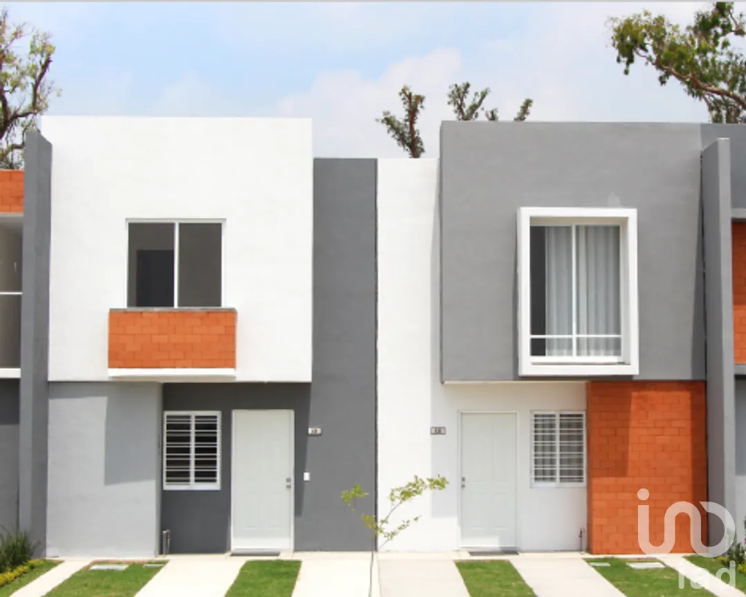 Casa en Venta en Parques de Tesistán, Zapopan, Jalisco | NEX-301673 | iad México | Foto 1 de 28